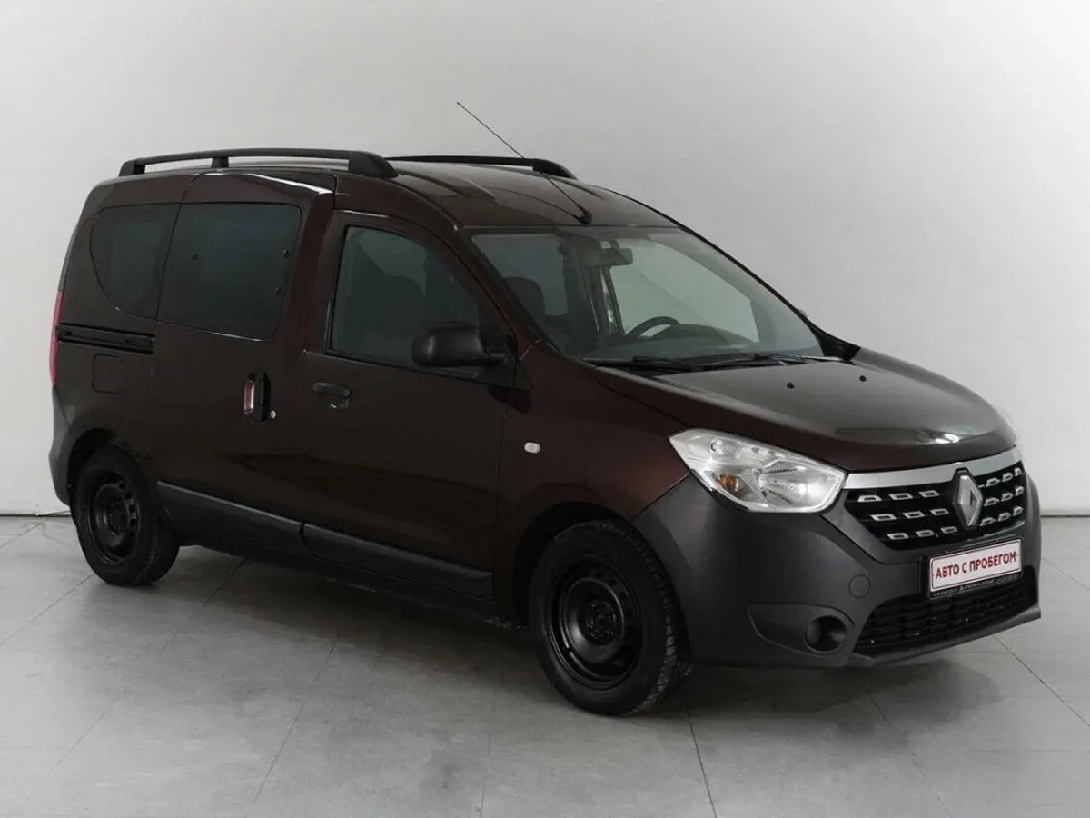 Renault Dokker I · Life