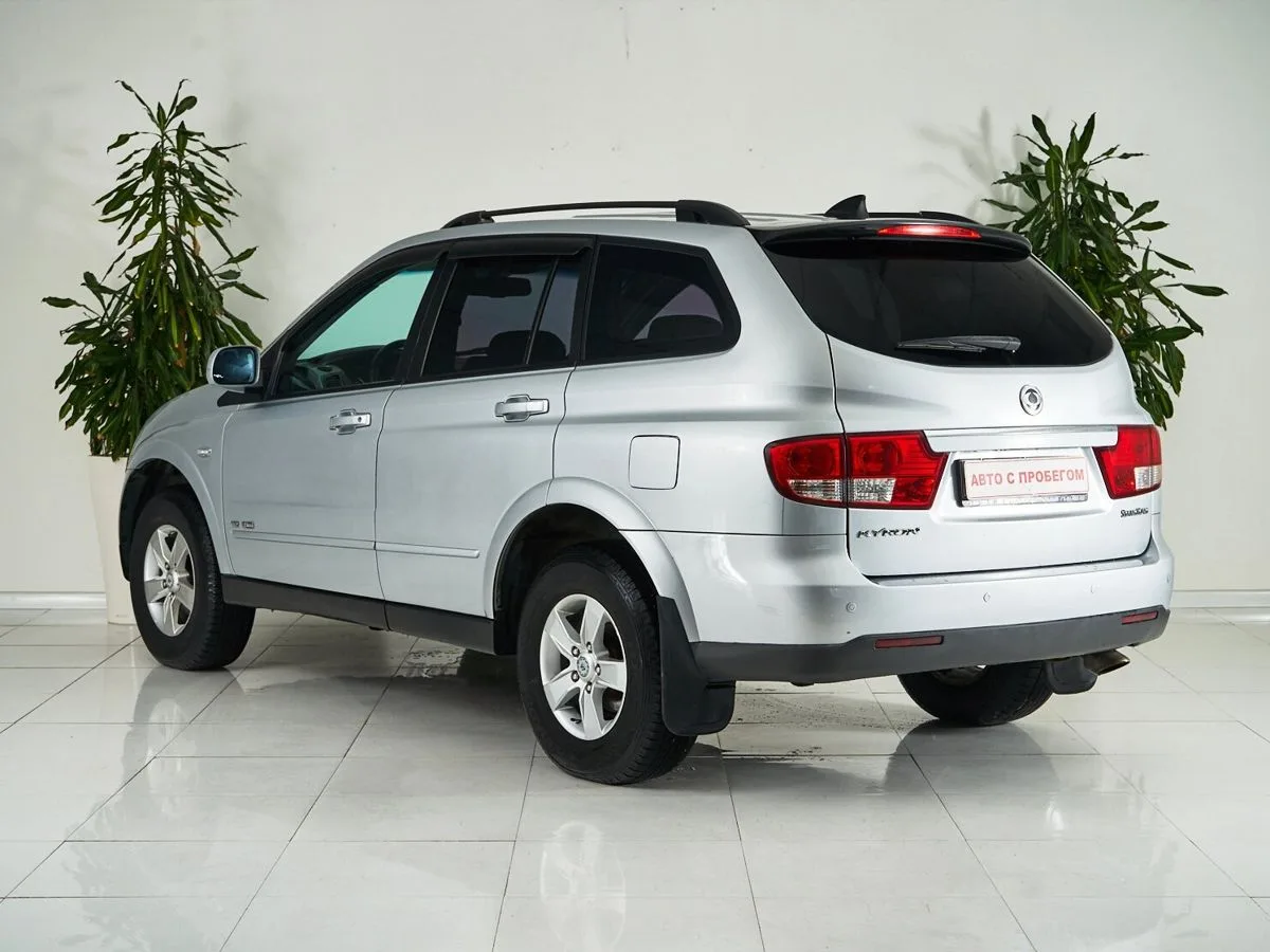 SsangYong Kyron I Рестайлинг — фото 4