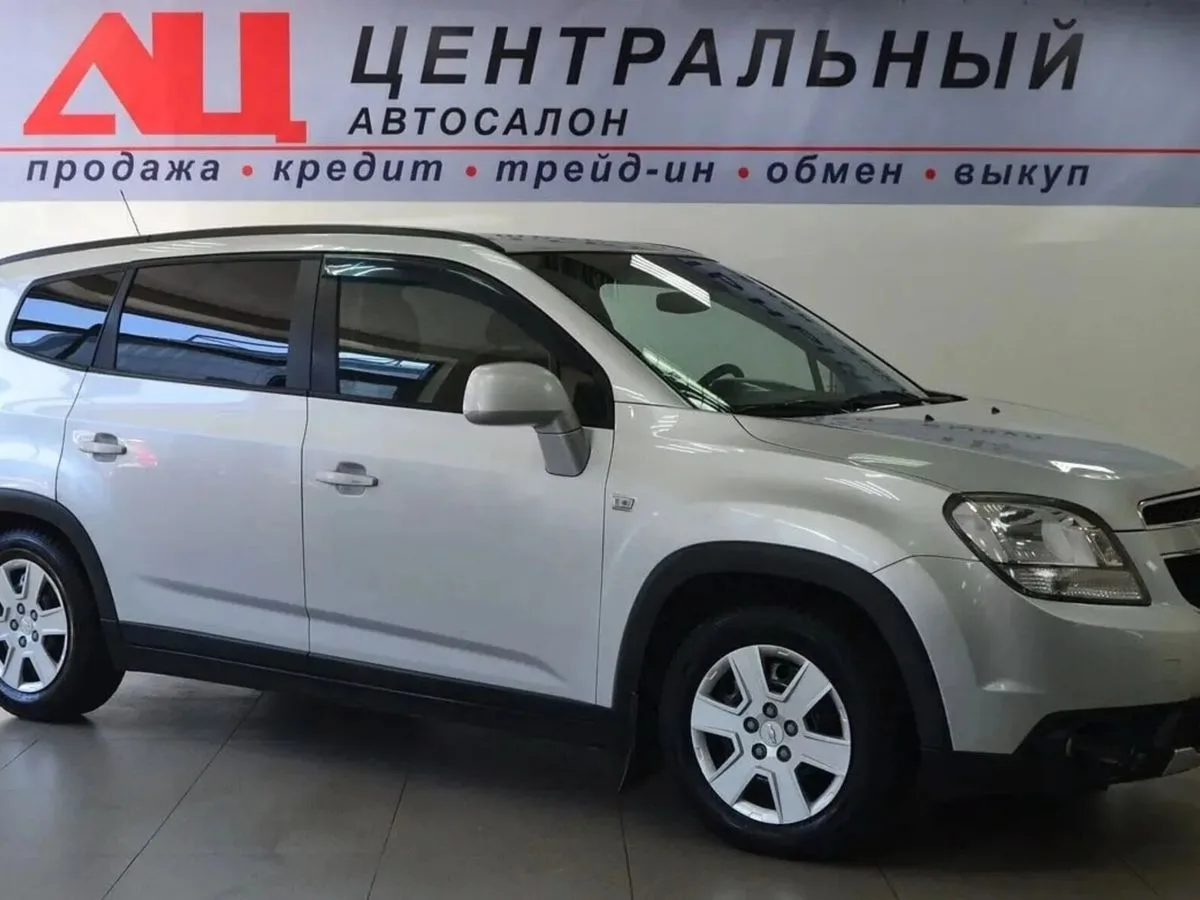 Chevrolet Orlando I · LS — фото 3