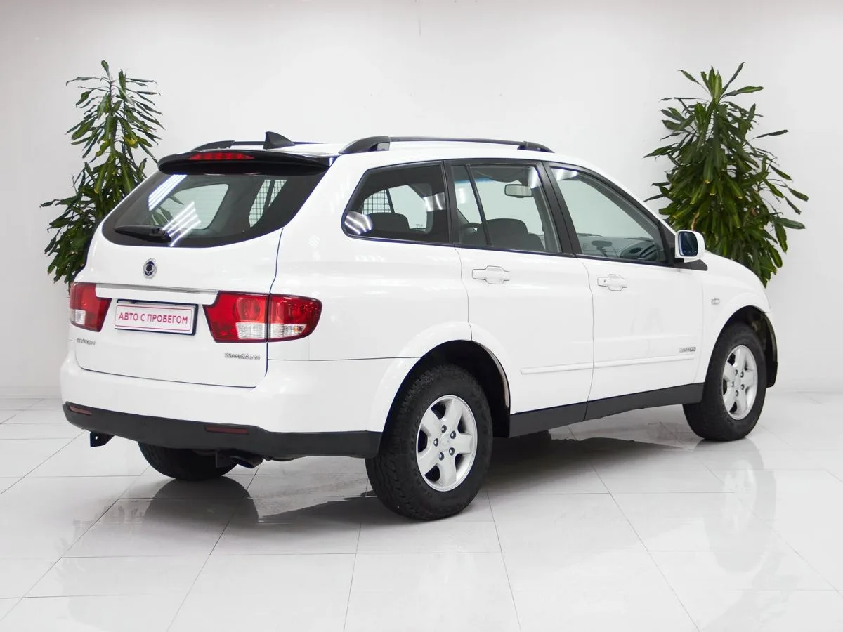 SsangYong Kyron I Рестайлинг — фото 5