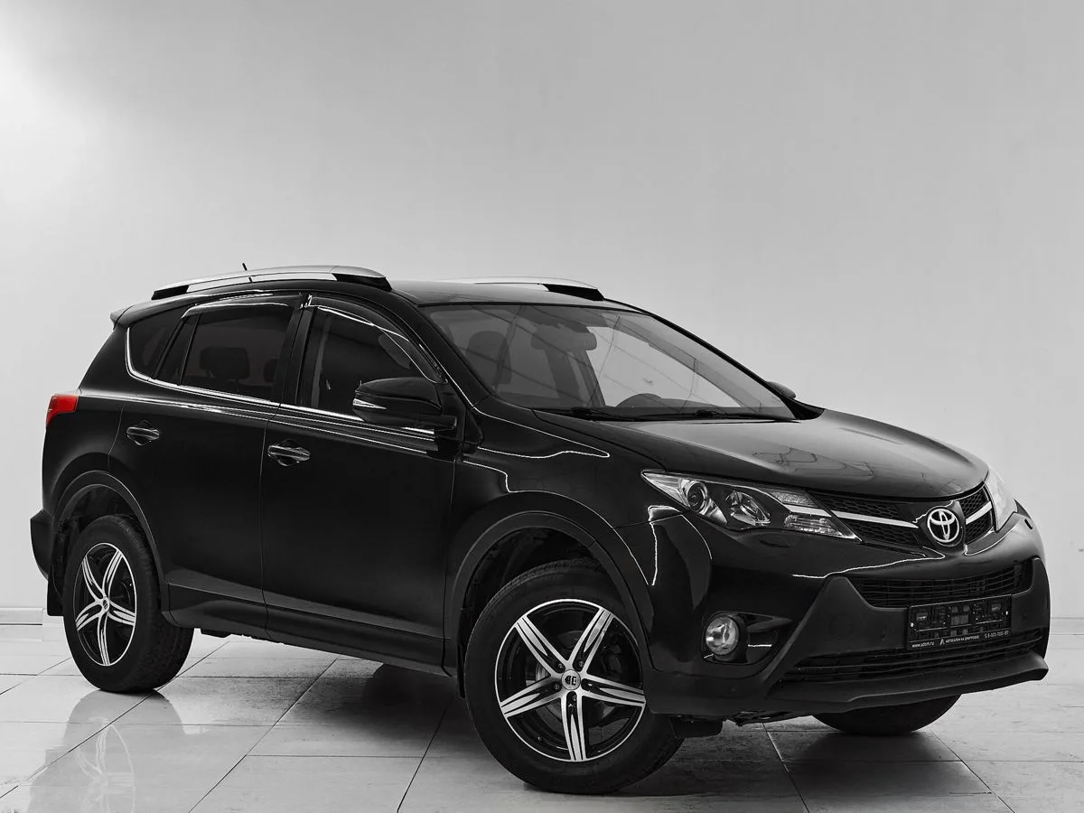 Toyota RAV4 IV (XA40) · Элеганс Плюс — фото 3