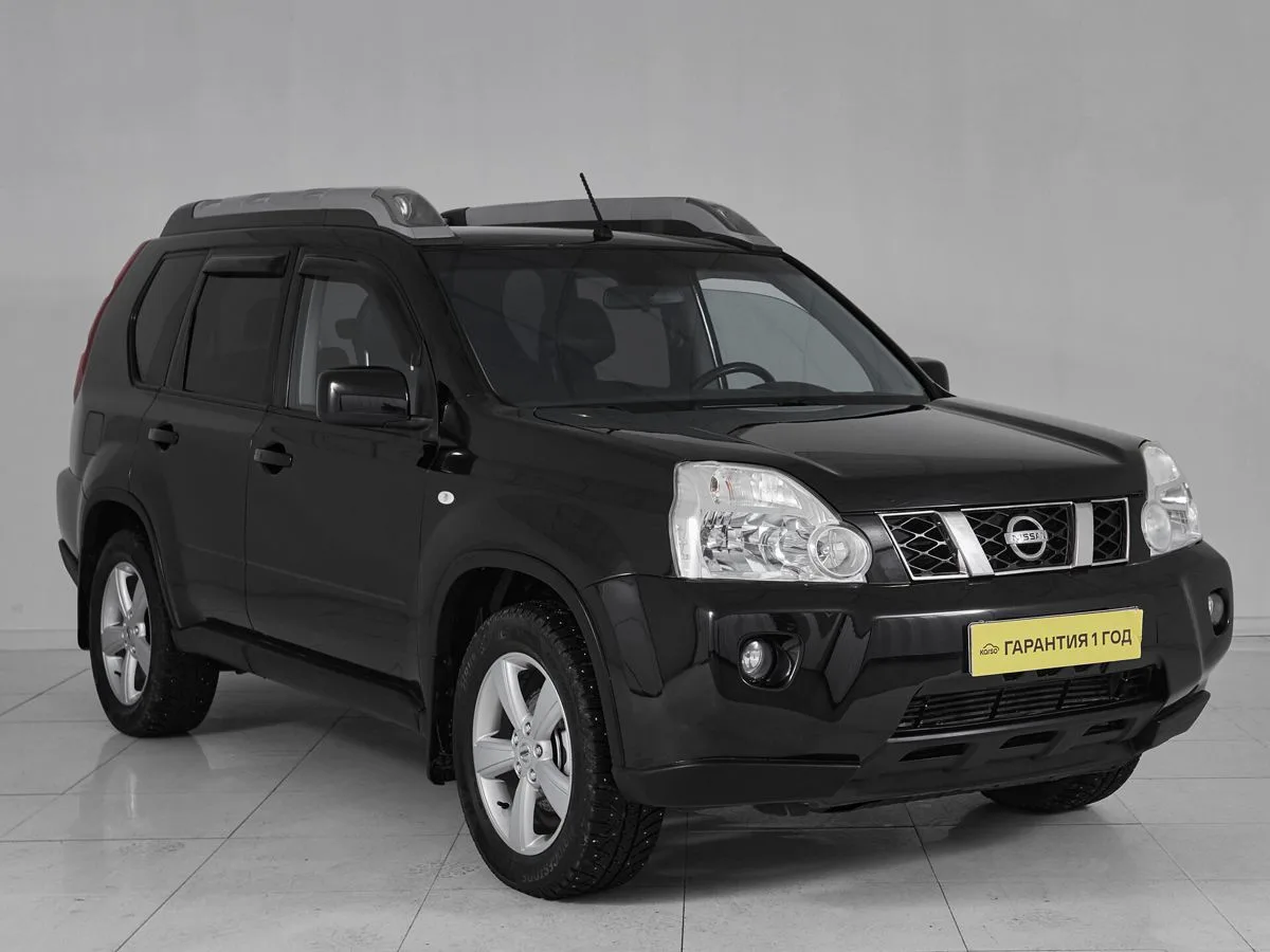 Nissan X-Trail II · LE +Hi-Fi (metallic) — фото 3