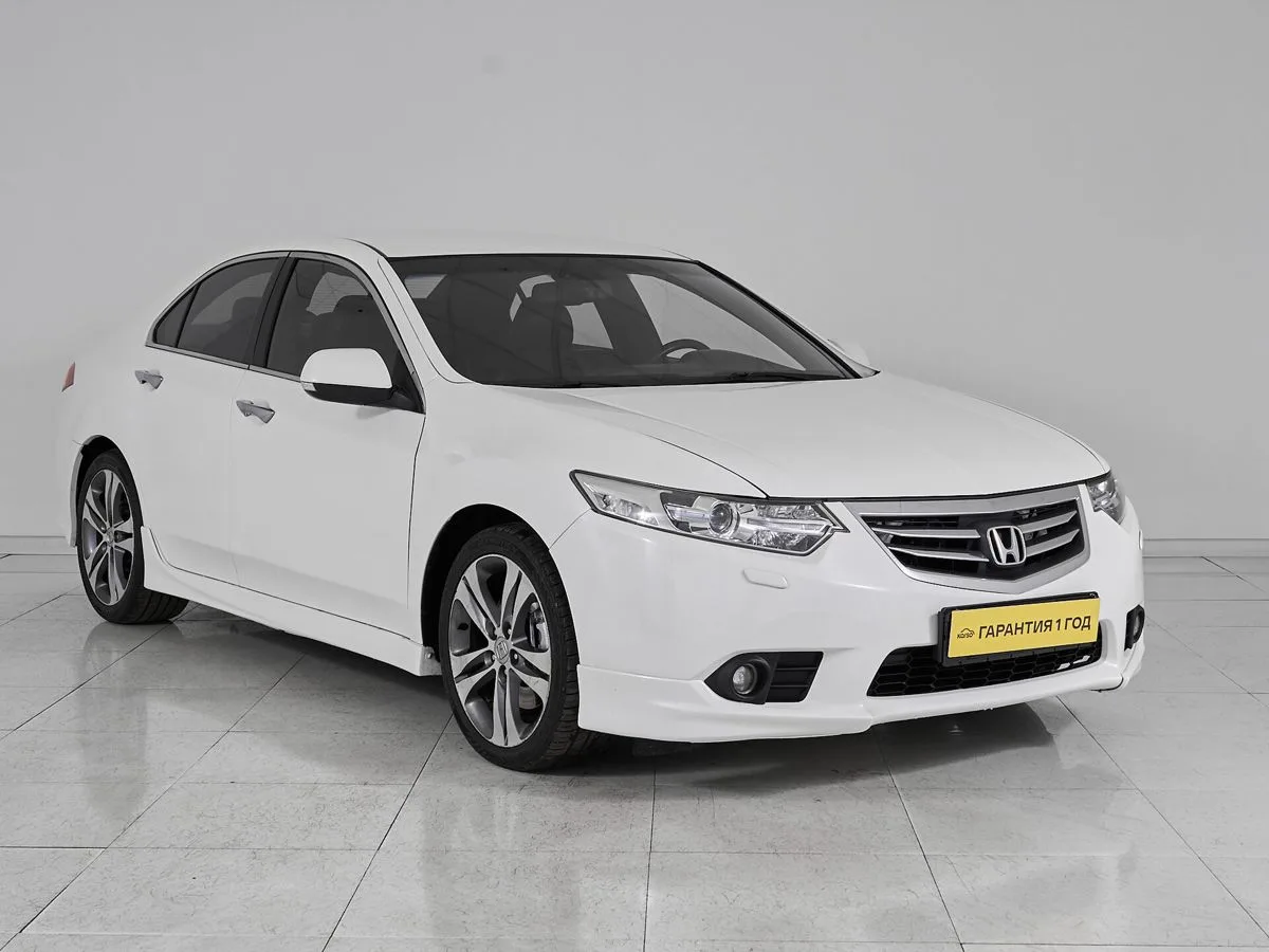 Honda Accord VIII Рестайлинг — фото 3