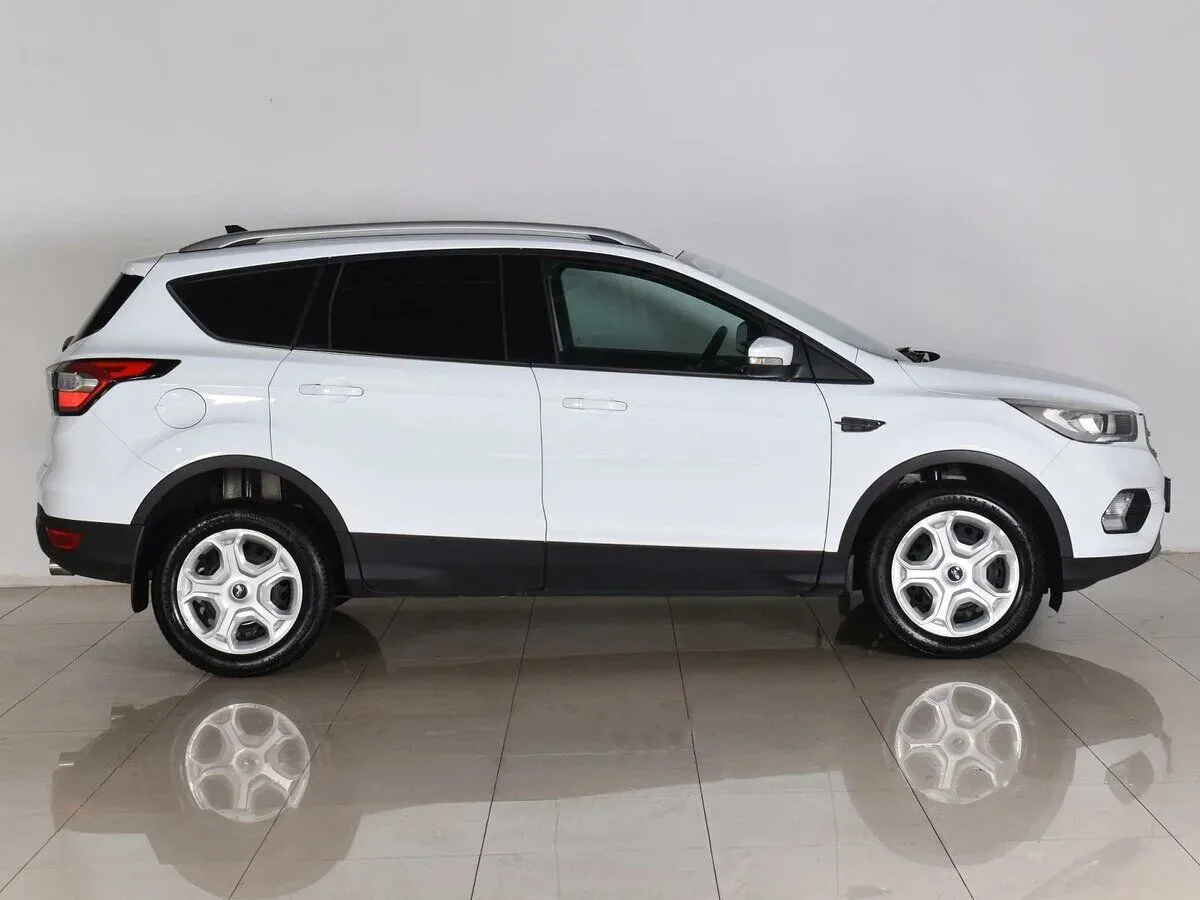 Ford Kuga II Рестайлинг · Titanium — фото 5