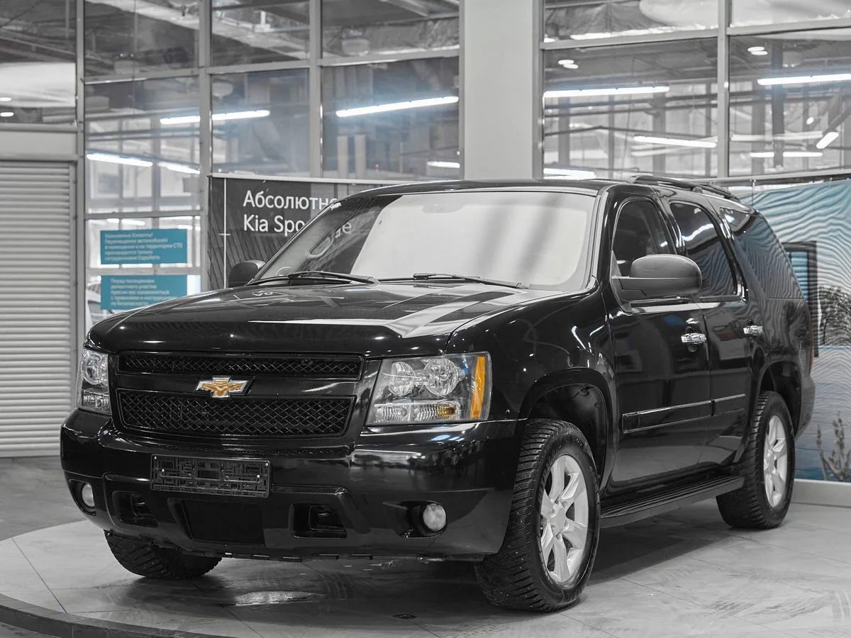 Chevrolet Tahoe III