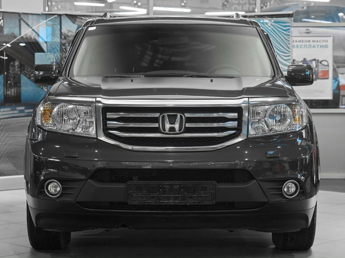 Honda Pilot II Рестайлинг · Executive Navi — фото 2