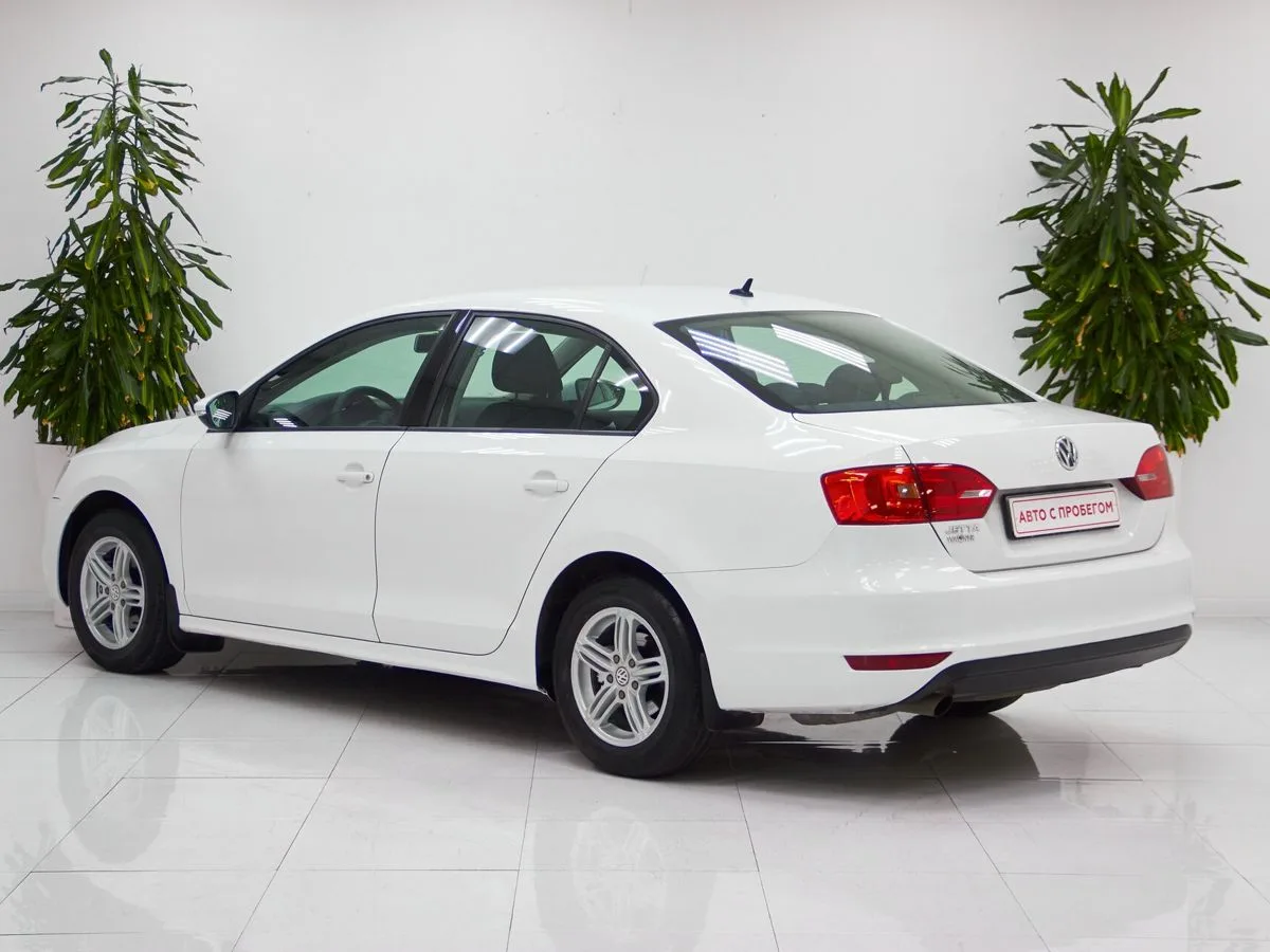 Volkswagen Jetta VI Рестайлинг — фото 5