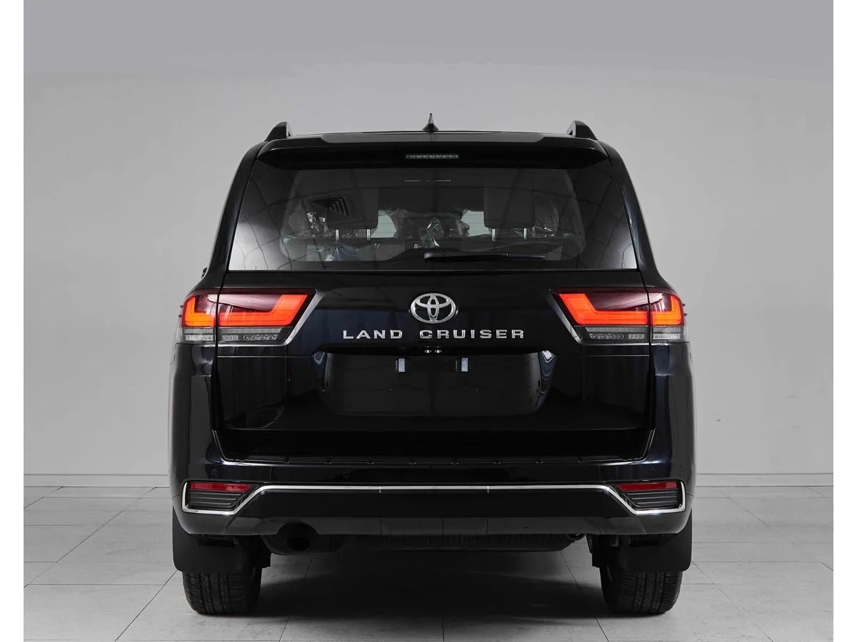 Toyota Land Cruiser 300 Series — фото 5