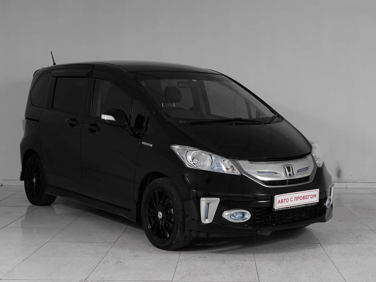 Honda Freed I Рестайлинг — фото 3