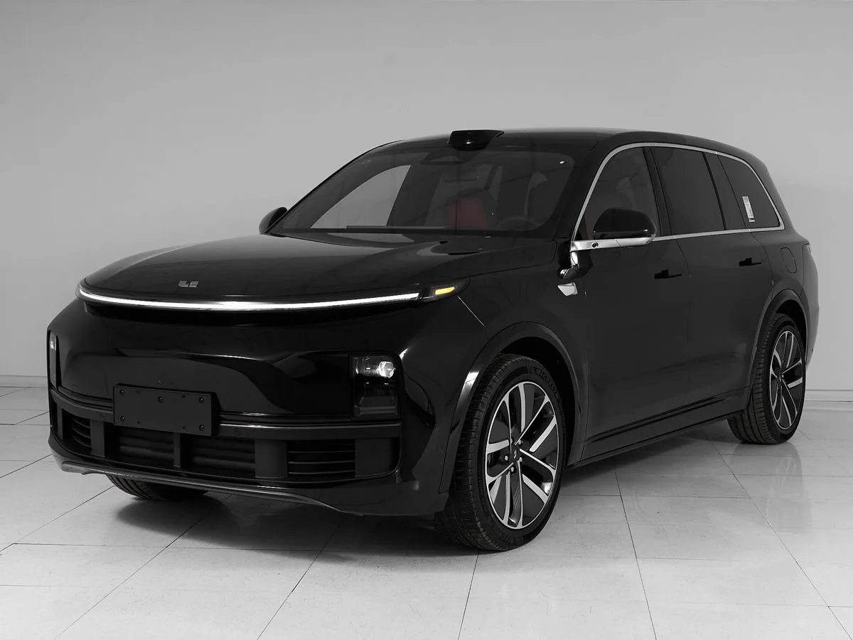 Li Auto (Lixiang) L9 I · Pro