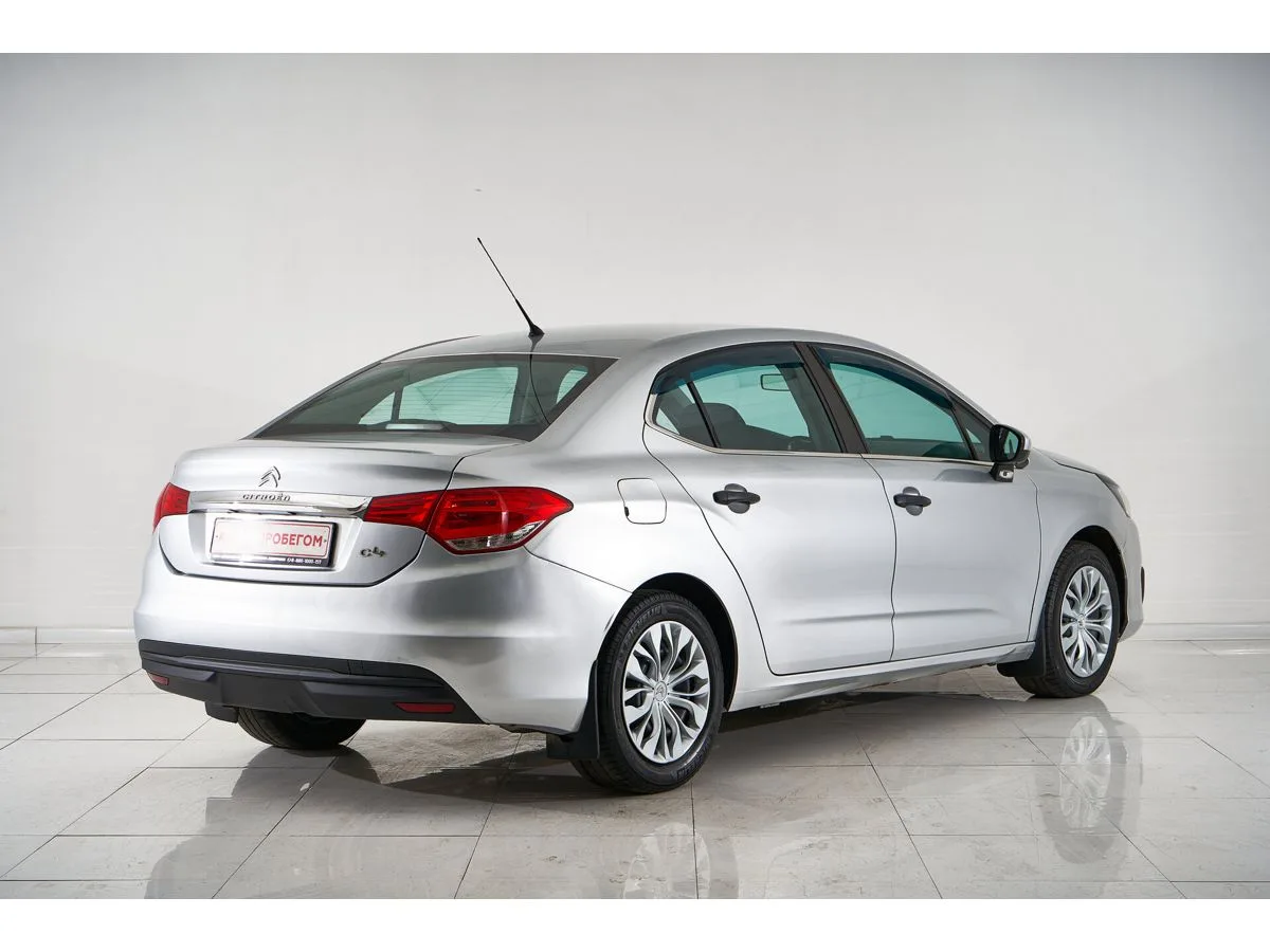 Citroen C4 II Рестайлинг — фото 4