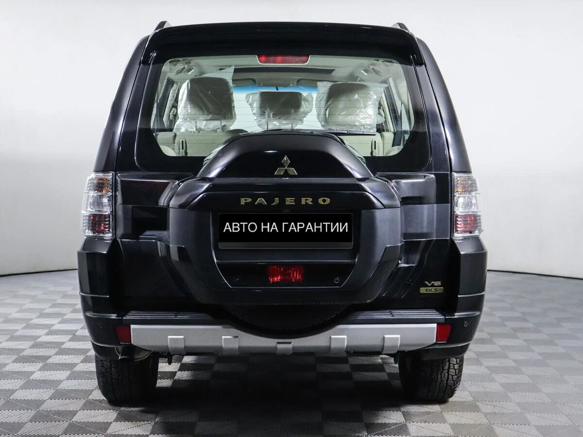 Mitsubishi Pajero IV Рестайлинг 2 · Intense — фото 4