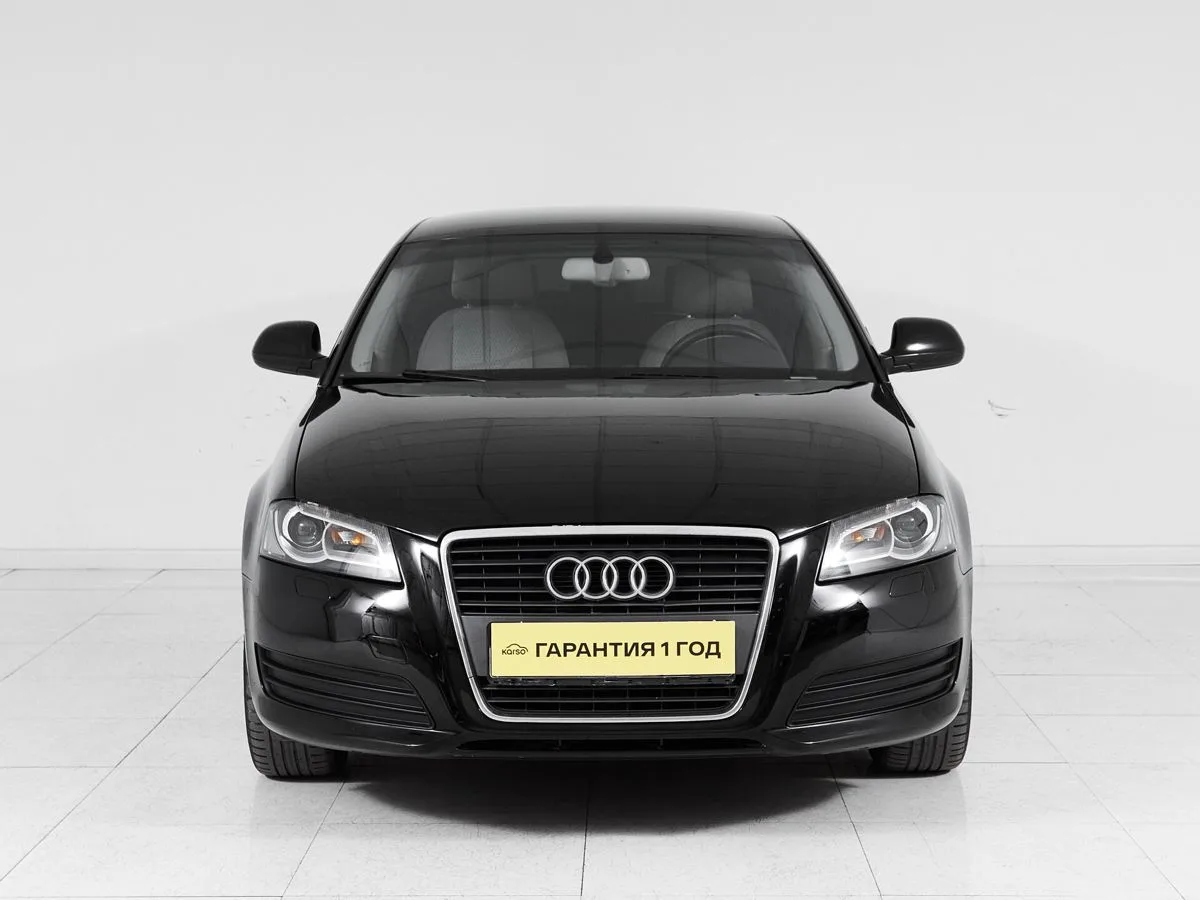 Audi A3 II (8P) Рестайлинг 2 · Ambiente — фото 2