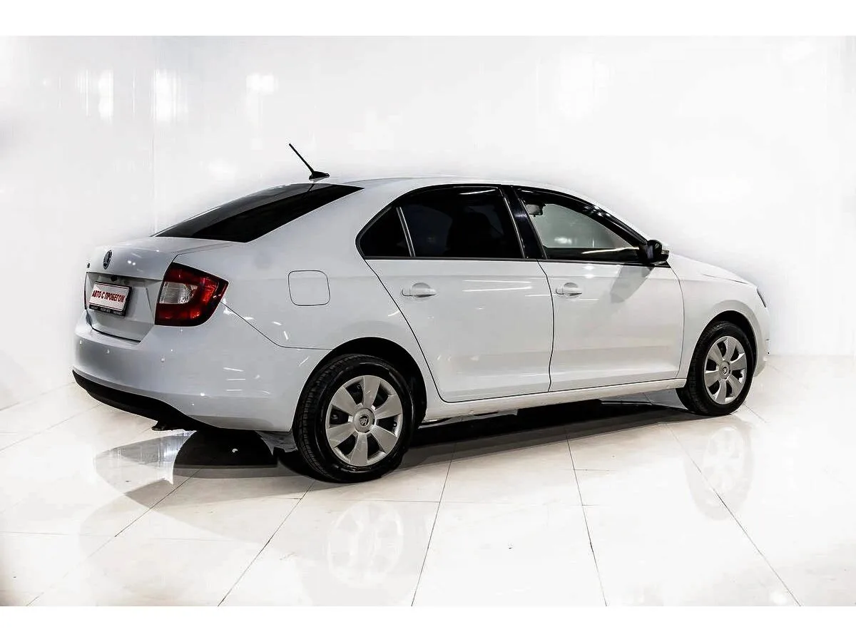 Skoda Rapid I Рестайлинг — фото 2