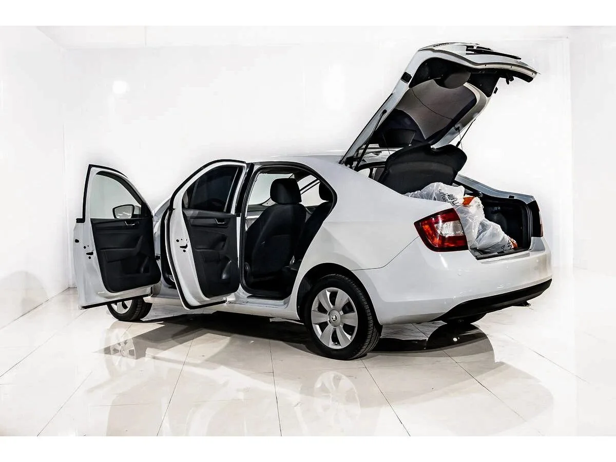 Skoda Rapid I Рестайлинг — фото 5