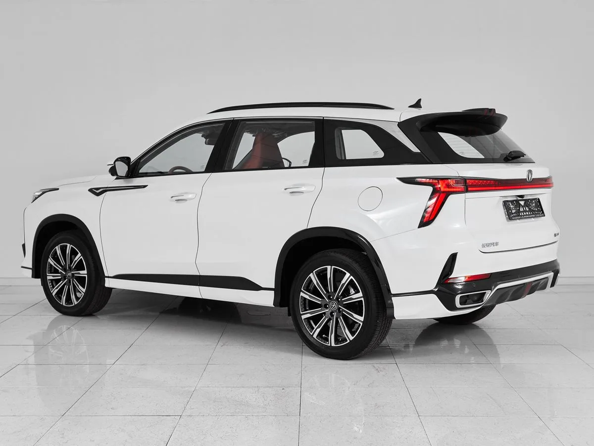 Changan CS75 Plus III — фото 4