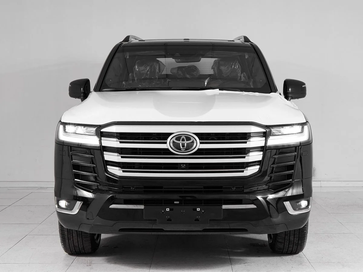 Toyota Land Cruiser 300 Series — фото 2