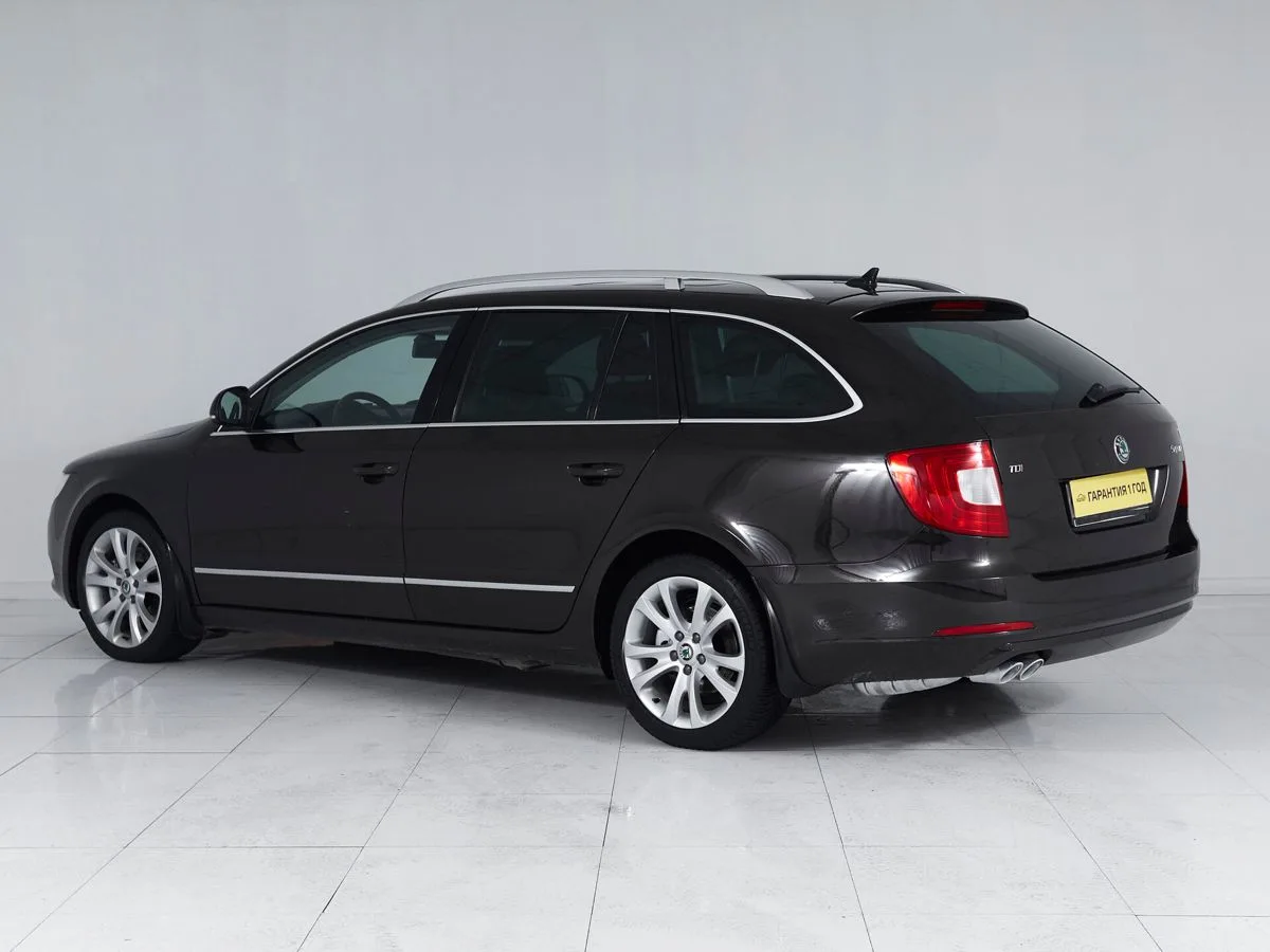 Skoda Superb II — фото 4
