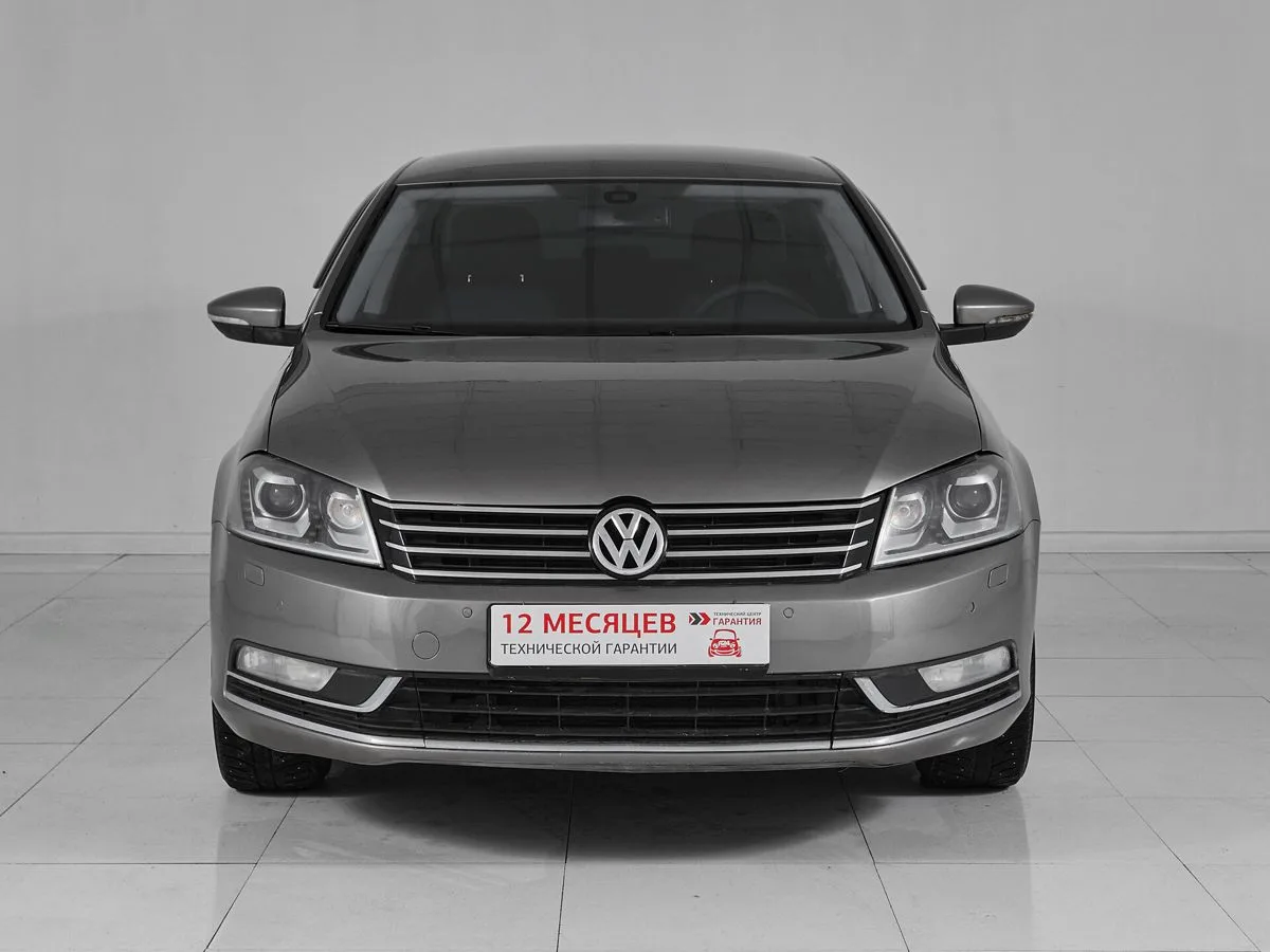 Volkswagen Passat B7 · Highline — фото 2