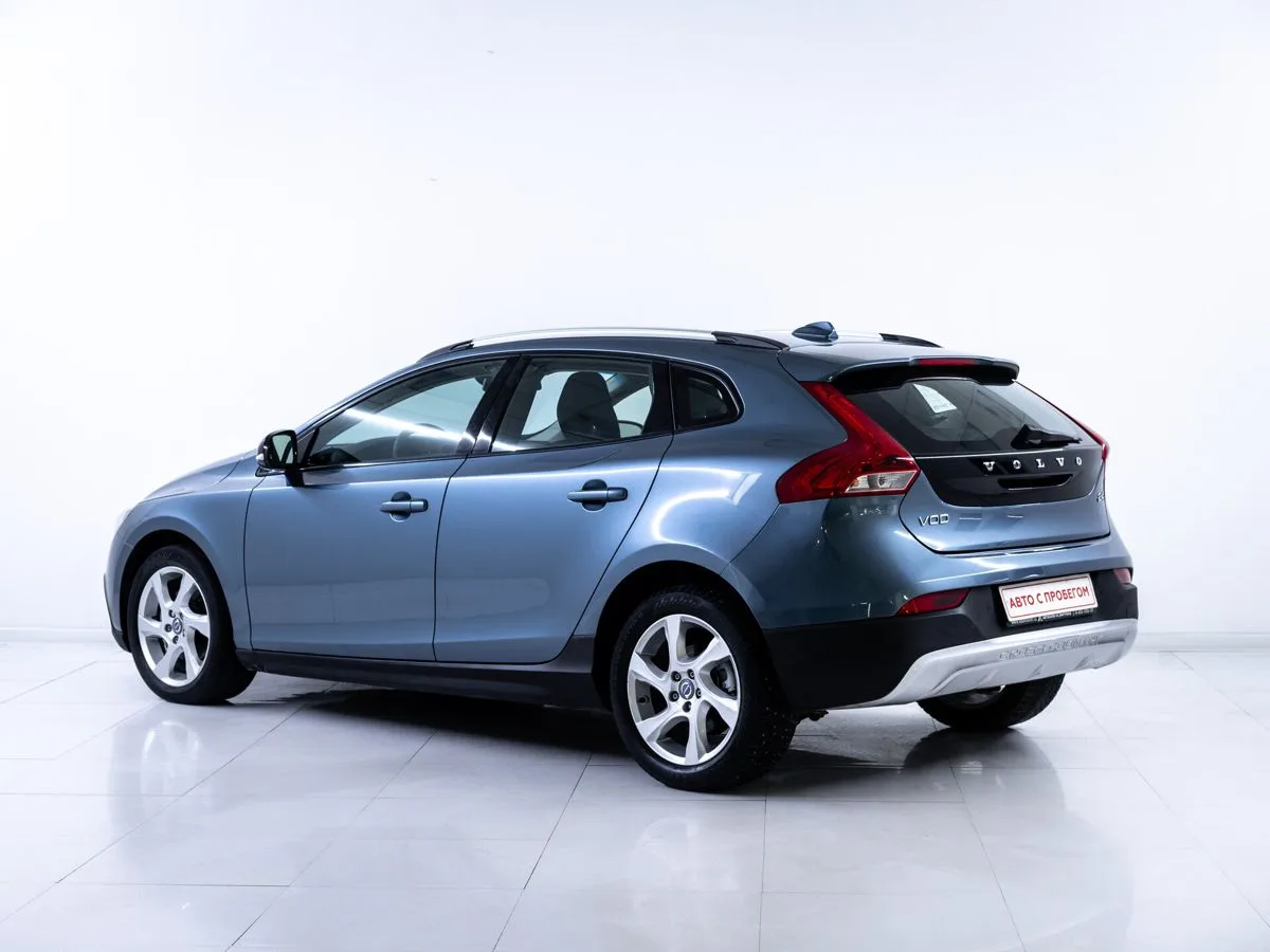 Volvo V40 Cross Country I — фото 5