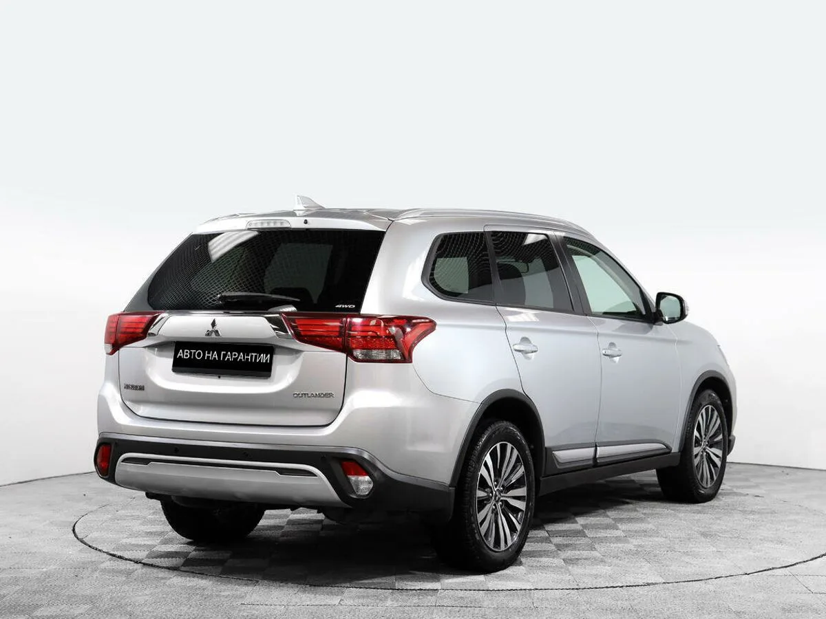 Mitsubishi Outlander III Рестайлинг 3 · Instyle — фото 3