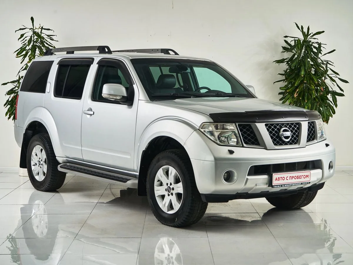 Nissan Pathfinder III — фото 3