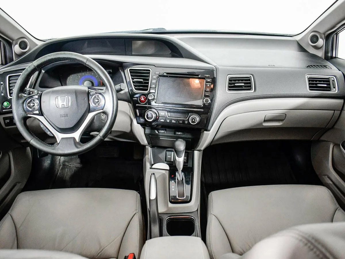Honda Civic IX Рестайлинг · Lifestyle — фото 5