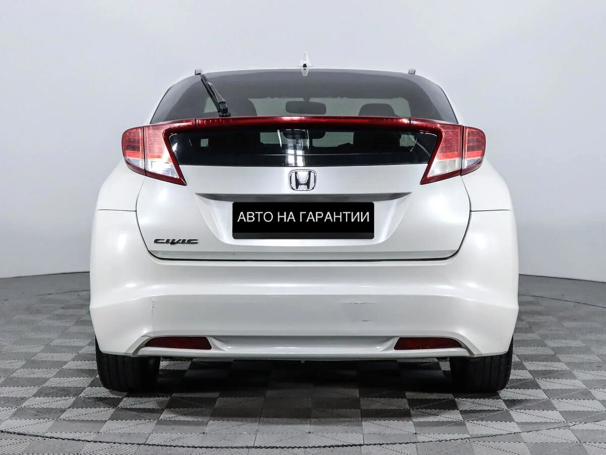 Honda Civic IX — фото 4