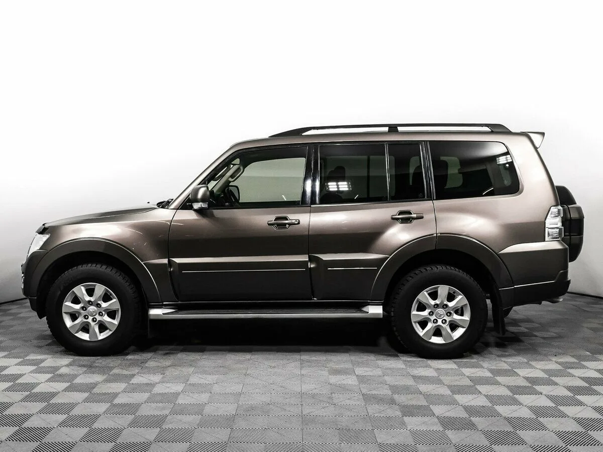 Mitsubishi Pajero IV Рестайлинг 2 · Ultimate — фото 3