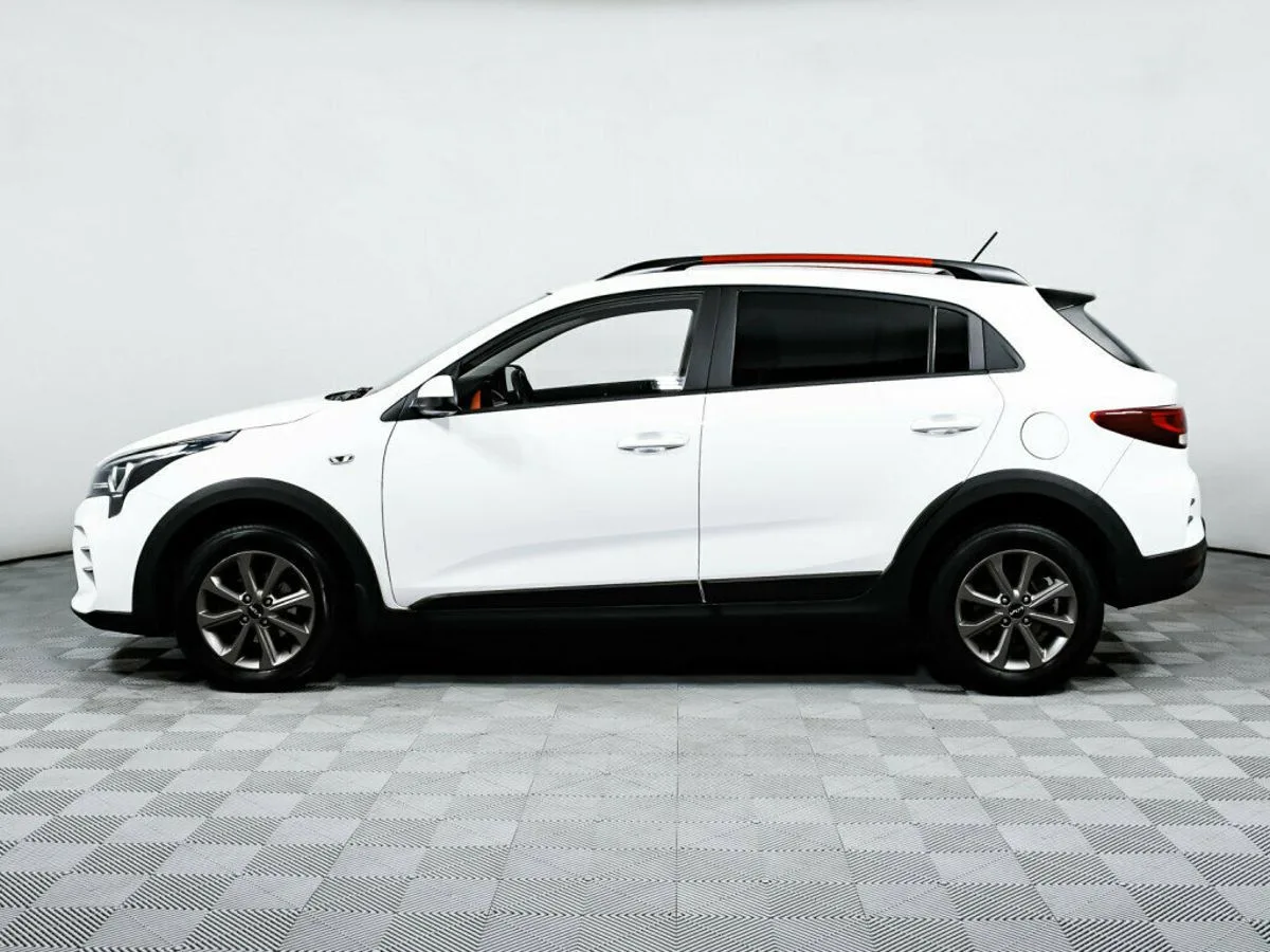 Kia Rio IV Рестайлинг · Luxe AV — фото 3