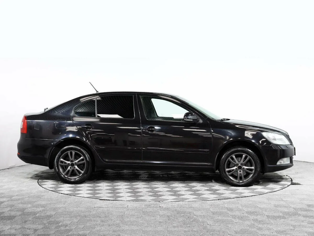 Skoda Octavia II (A5) Рестайлинг · Elegance — фото 3