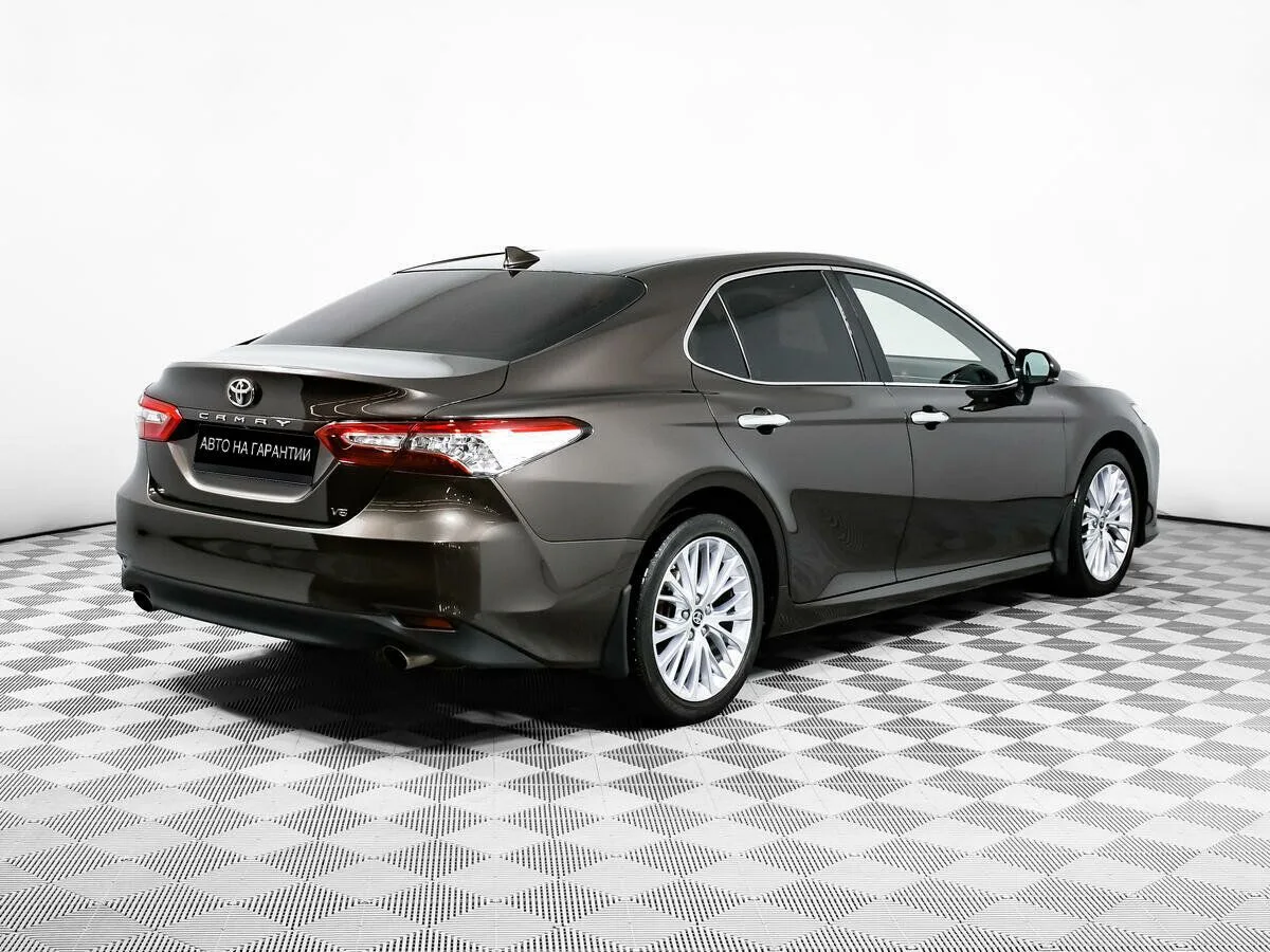 Toyota Camry VIII (XV70) · Executive Safety — фото 3