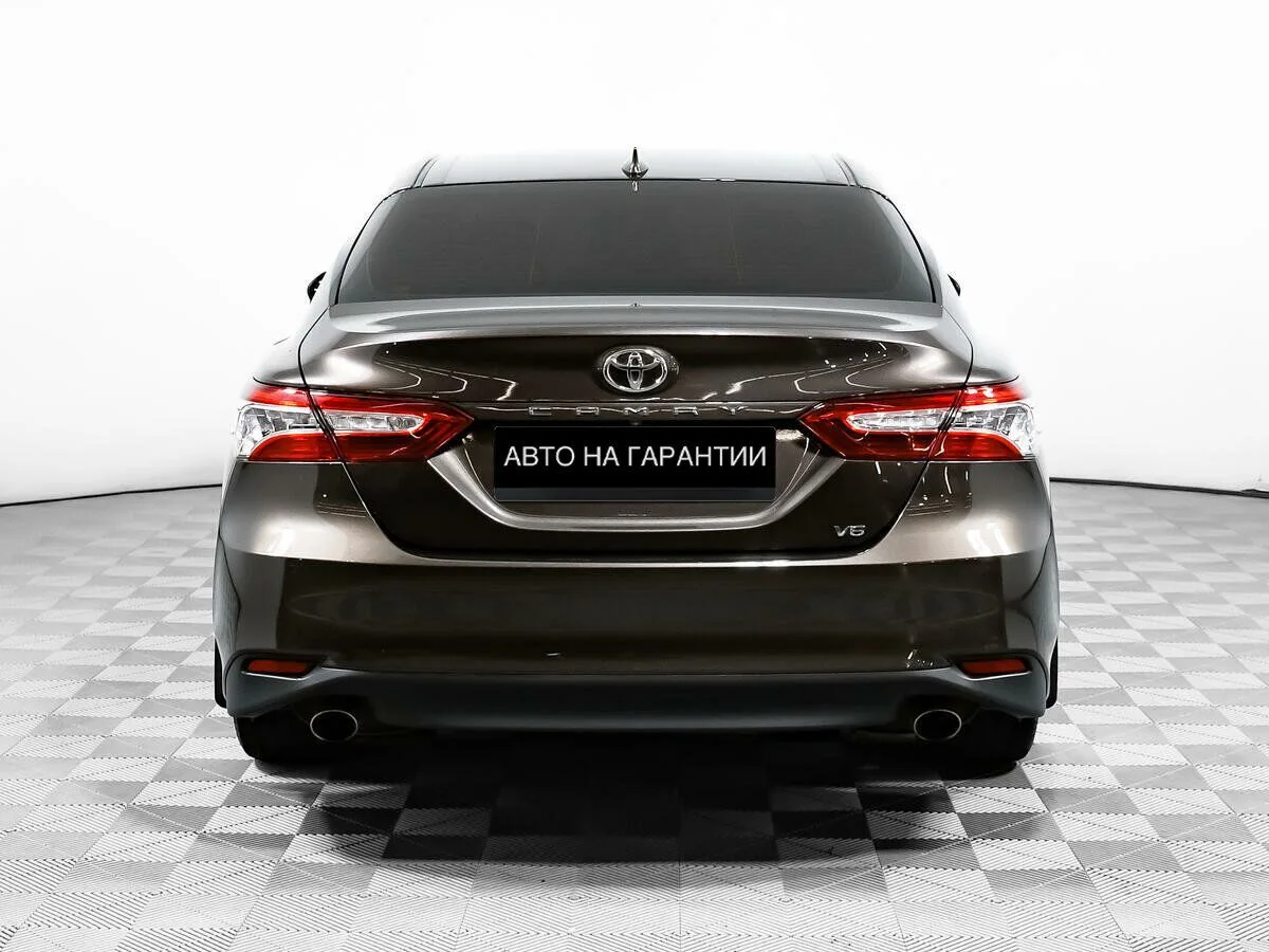 Toyota Camry VIII (XV70) · Executive Safety — фото 4