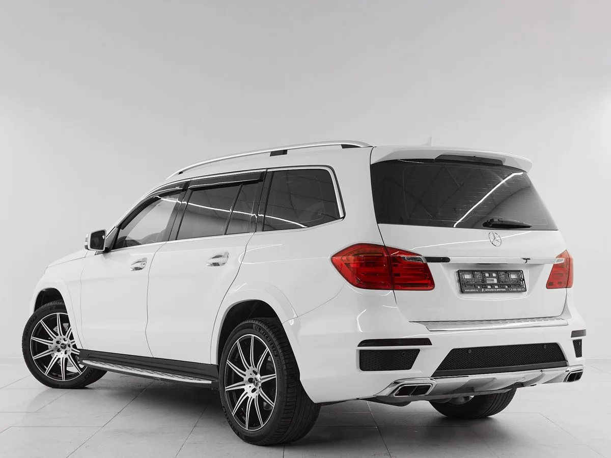 Mercedes-Benz GL-Класс II (X166) · GL 400 4MATIC Особая серия — фото 4
