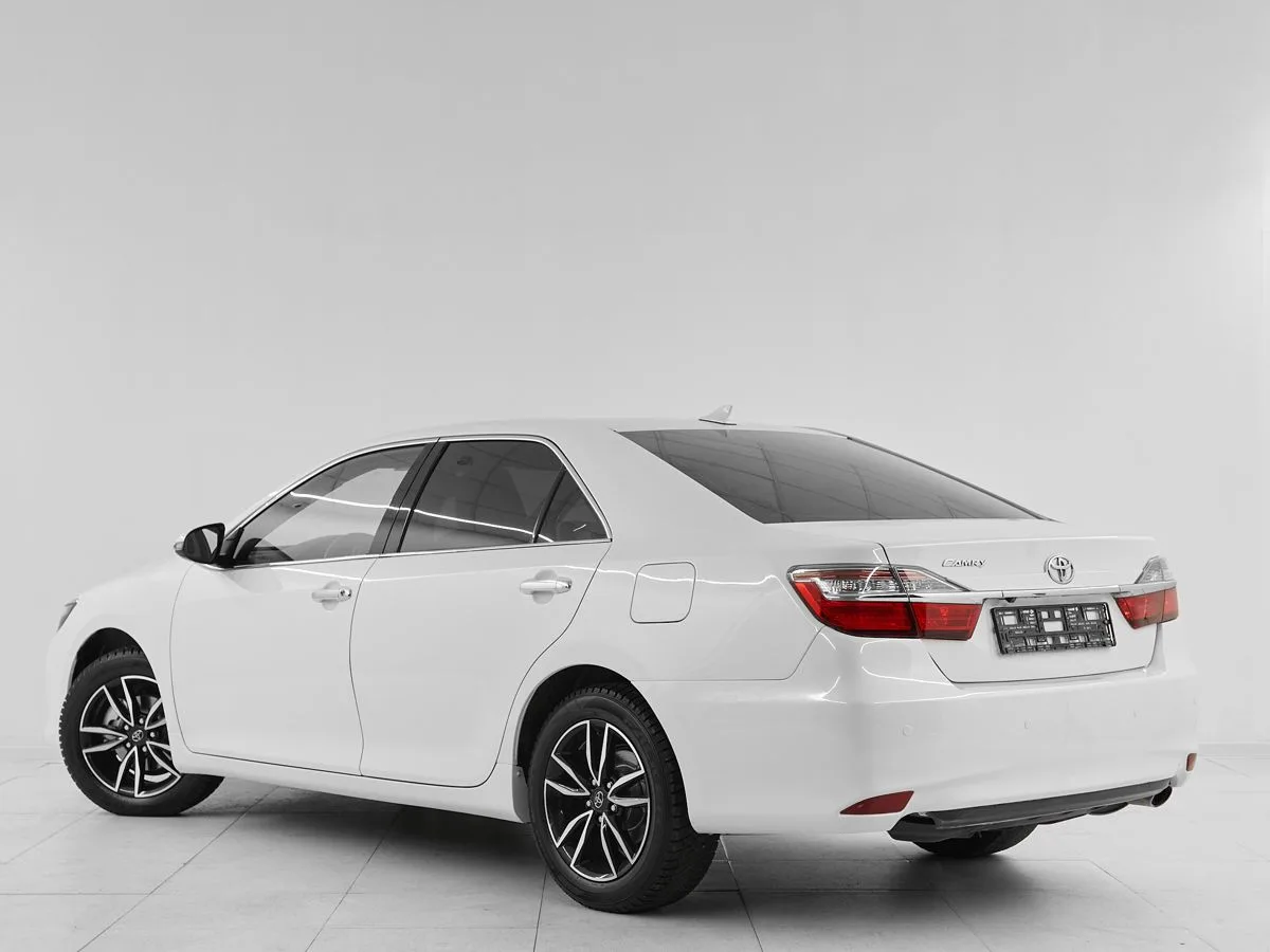 Toyota Camry VII (XV50) Рестайлинг · Exclusive — фото 4