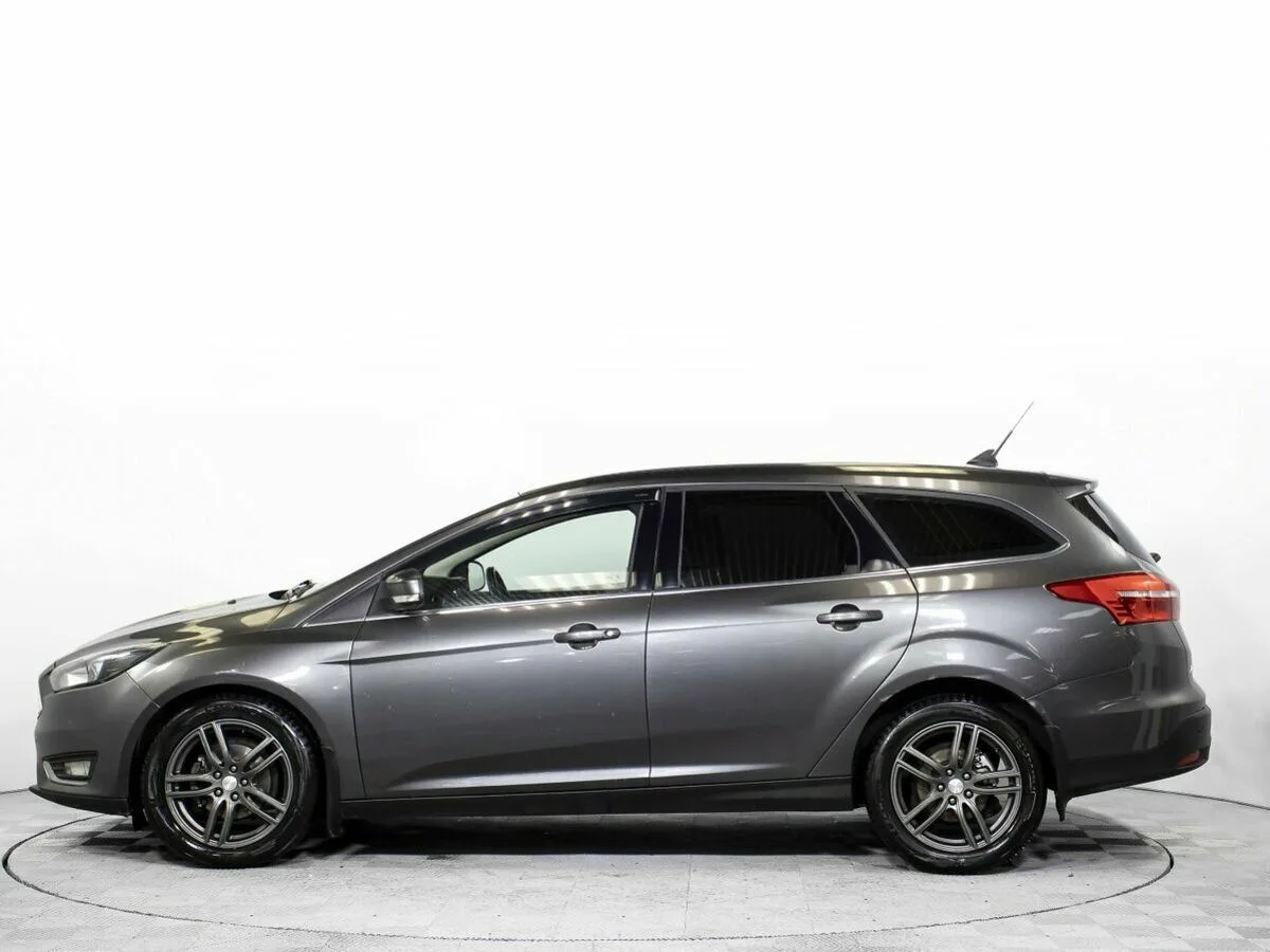 Ford Focus III Рестайлинг · Titanium — фото 3