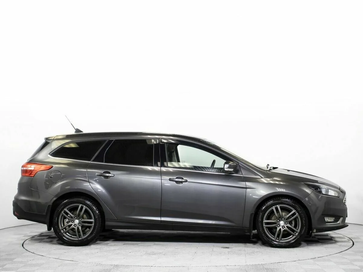 Ford Focus III Рестайлинг · Titanium — фото 4