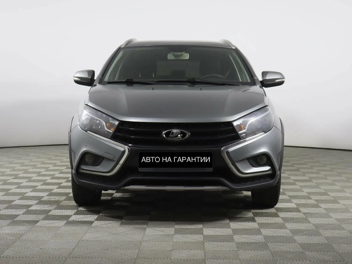Lada (ВАЗ) Vesta I · Luxe (2017-2019) — фото 2