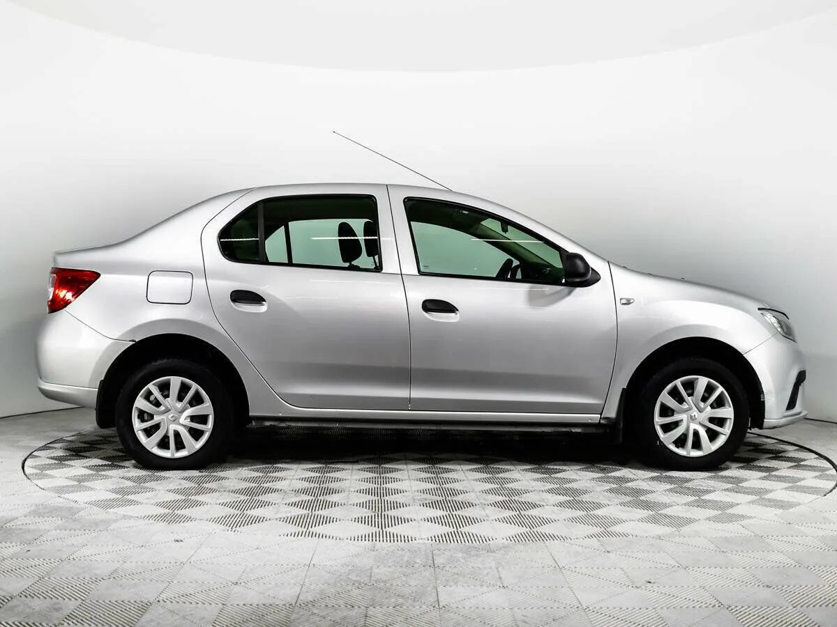 Renault Logan II Рестайлинг · Access — фото 4