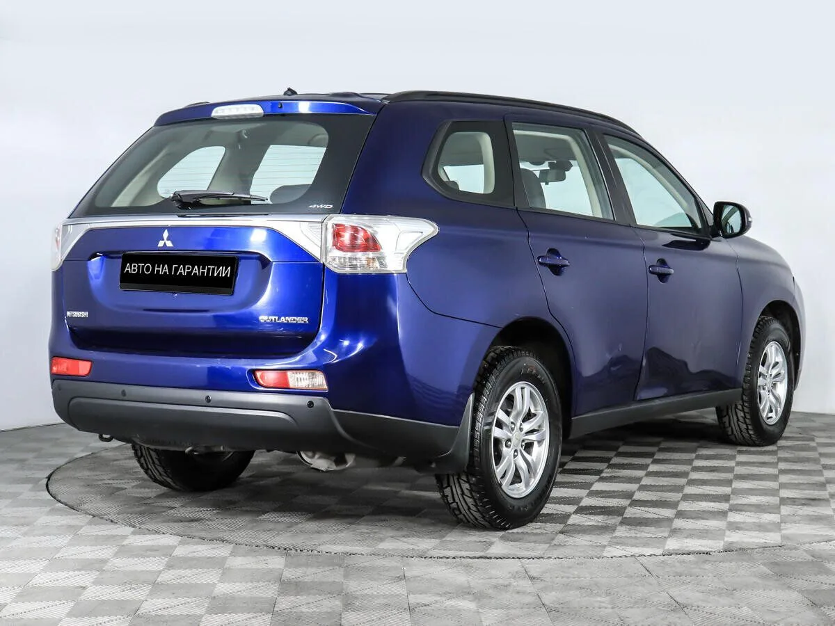 Mitsubishi Outlander III · Invite — фото 3