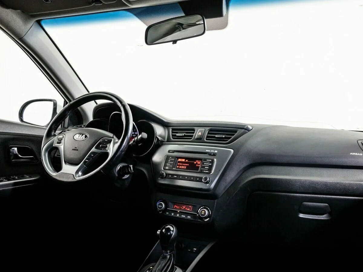 Kia Rio III Рестайлинг · Luxe FCC — фото 5