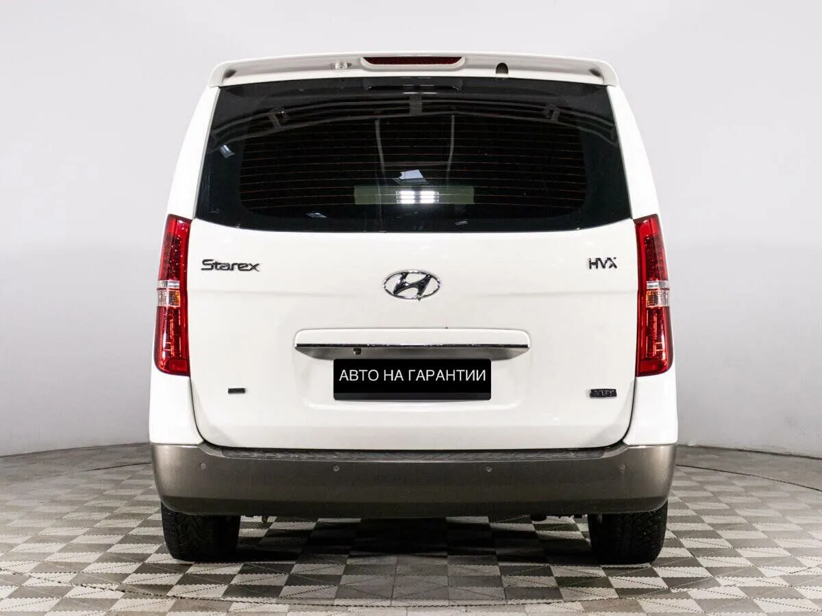 Hyundai Grand Starex I — фото 4