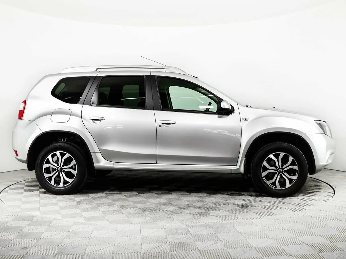 Nissan Terrano III (D10) · Elegance Plus — фото 4