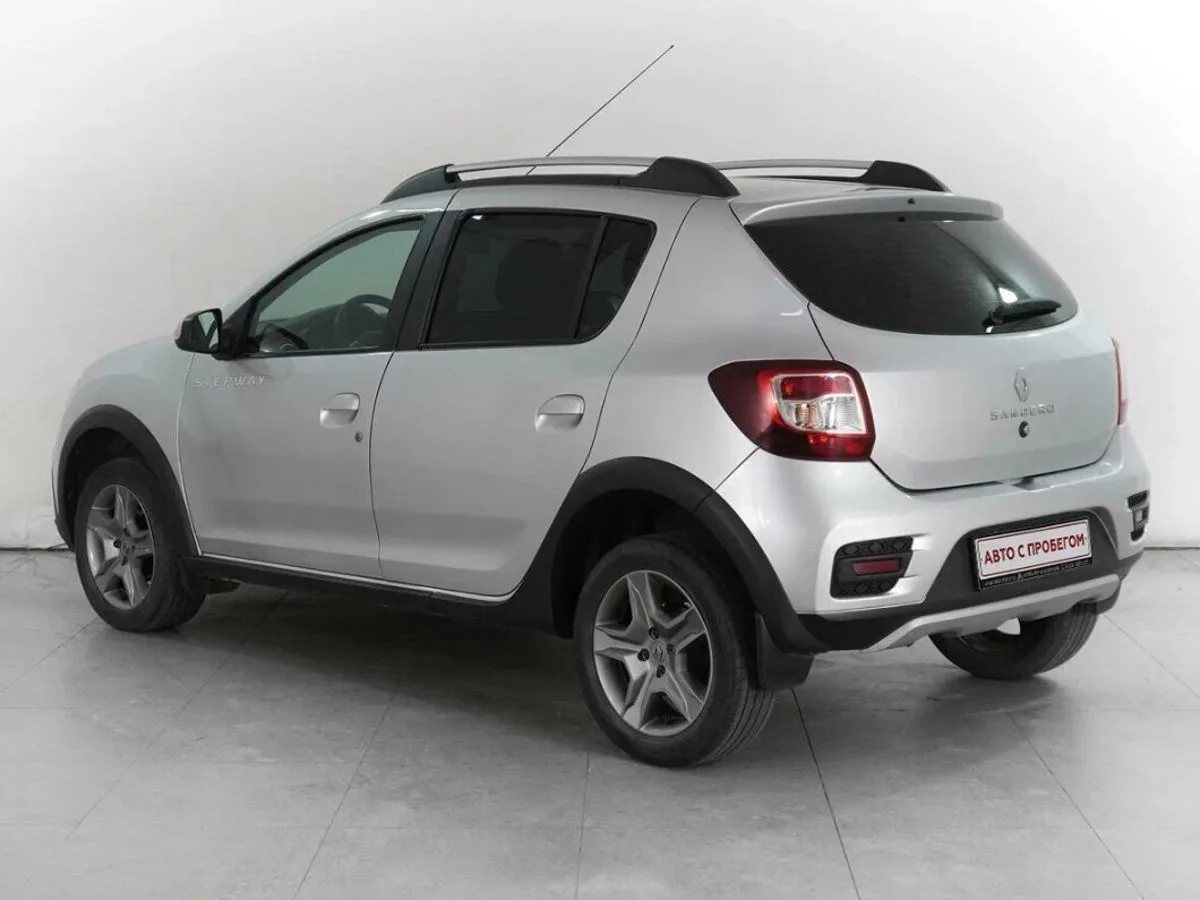 Renault Sandero II Рестайлинг · Stepway Drive — фото 2