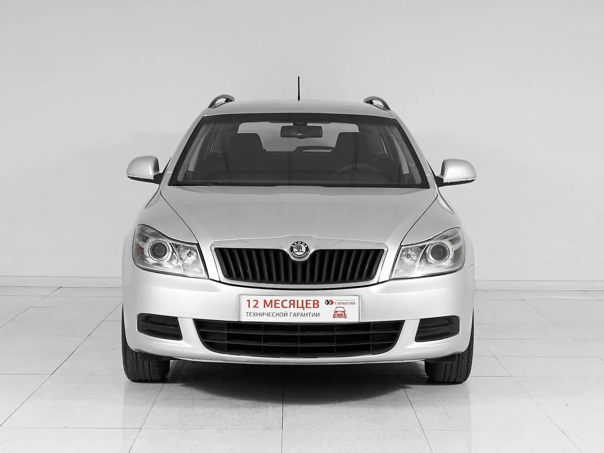 Skoda Octavia II (A5) Рестайлинг · Ambition — фото 2