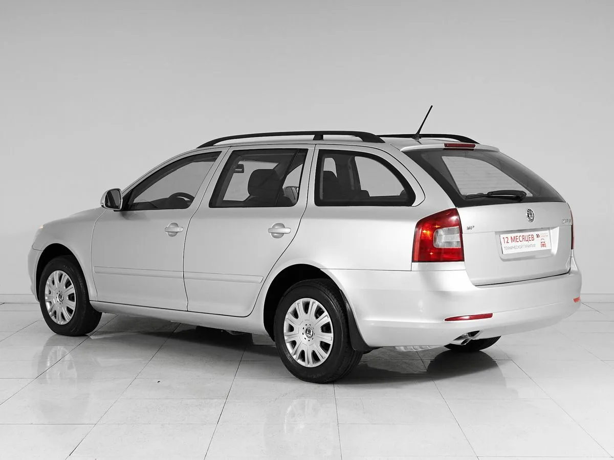 Skoda Octavia II (A5) Рестайлинг · Ambition — фото 4