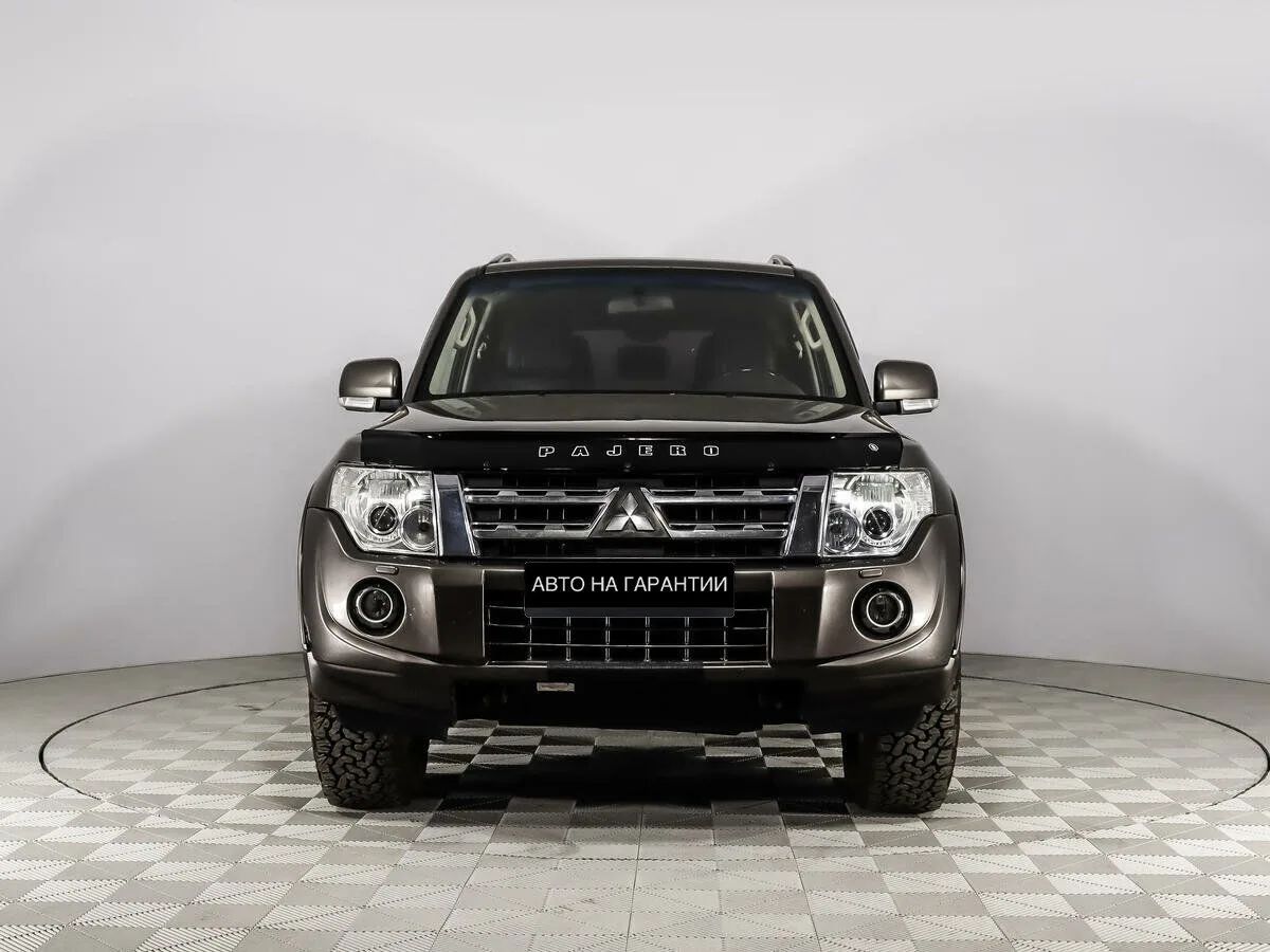 Mitsubishi Pajero IV Рестайлинг 1 · Instyle — фото 2