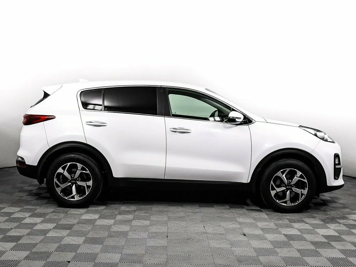 Kia Sportage IV Рестайлинг · Classic "Теплые опции" — фото 4