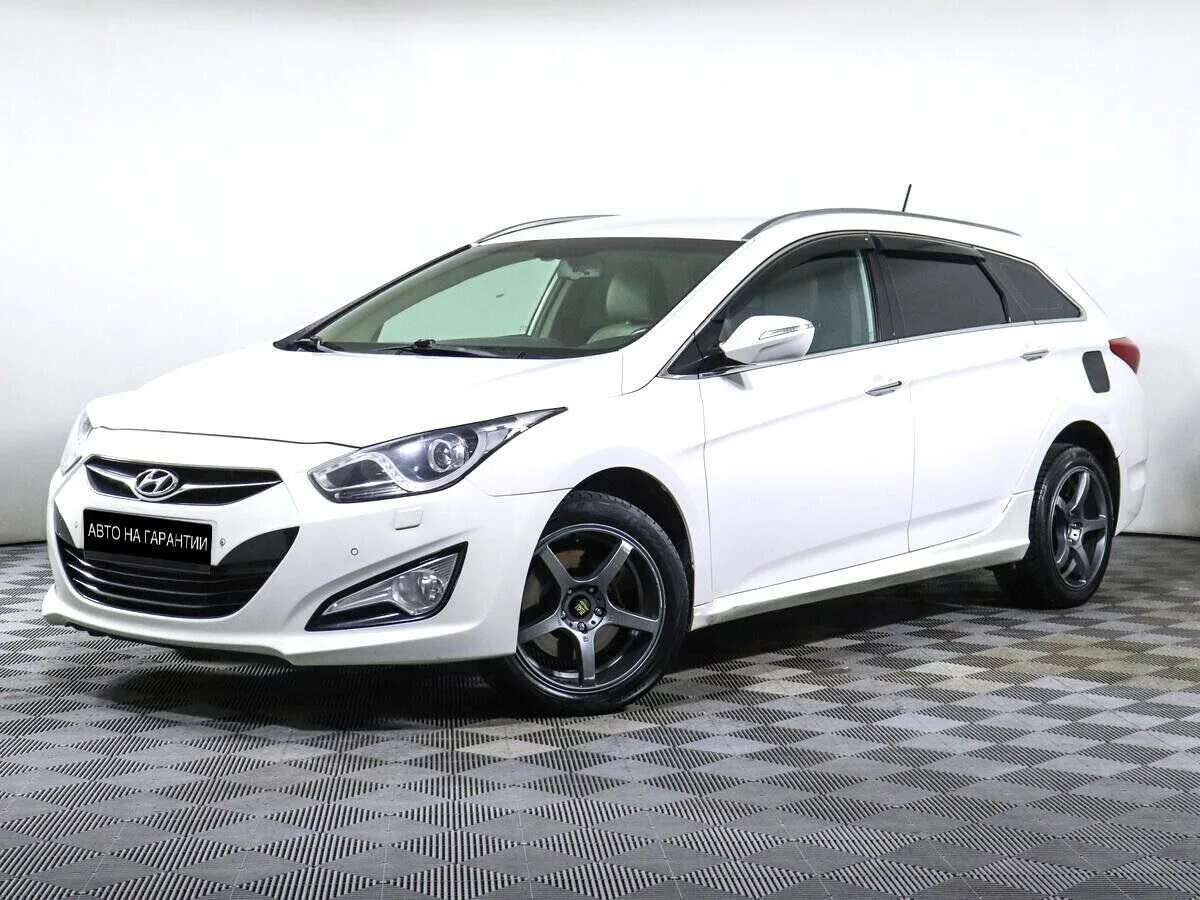 Hyundai i40 I · Advance
