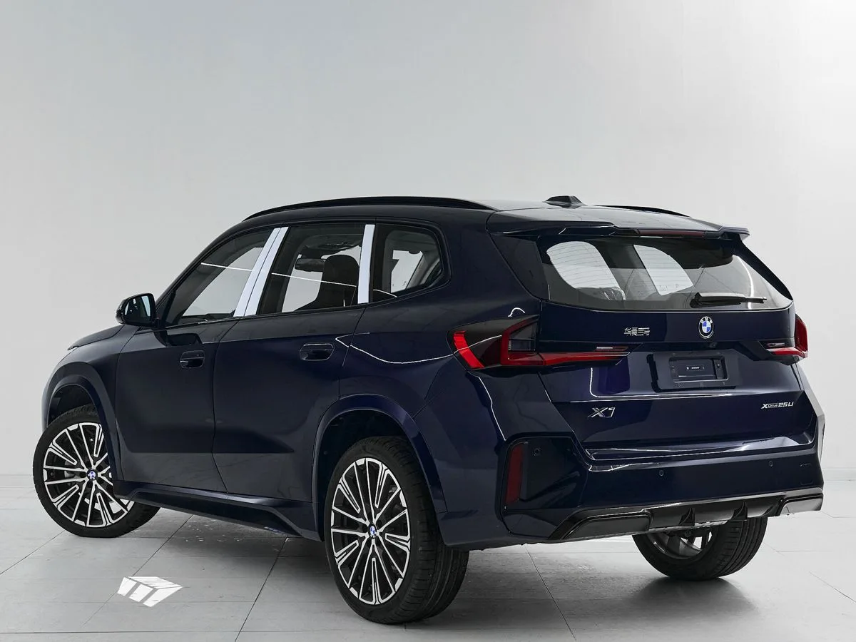 BMW X1 III (U11/U12) · xDrive25Li M Sport Package — фото 4